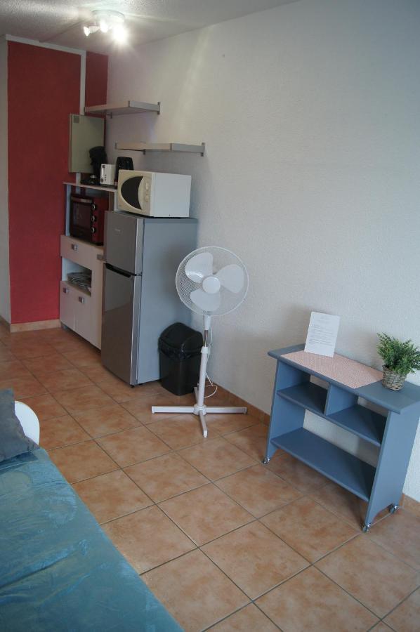 Lara 3 - T2 Loggia Piscine 2 Lits Doubles Parking Pres Du Centre-Port Et Ile Loisirs Appartement Agde Buitenkant foto