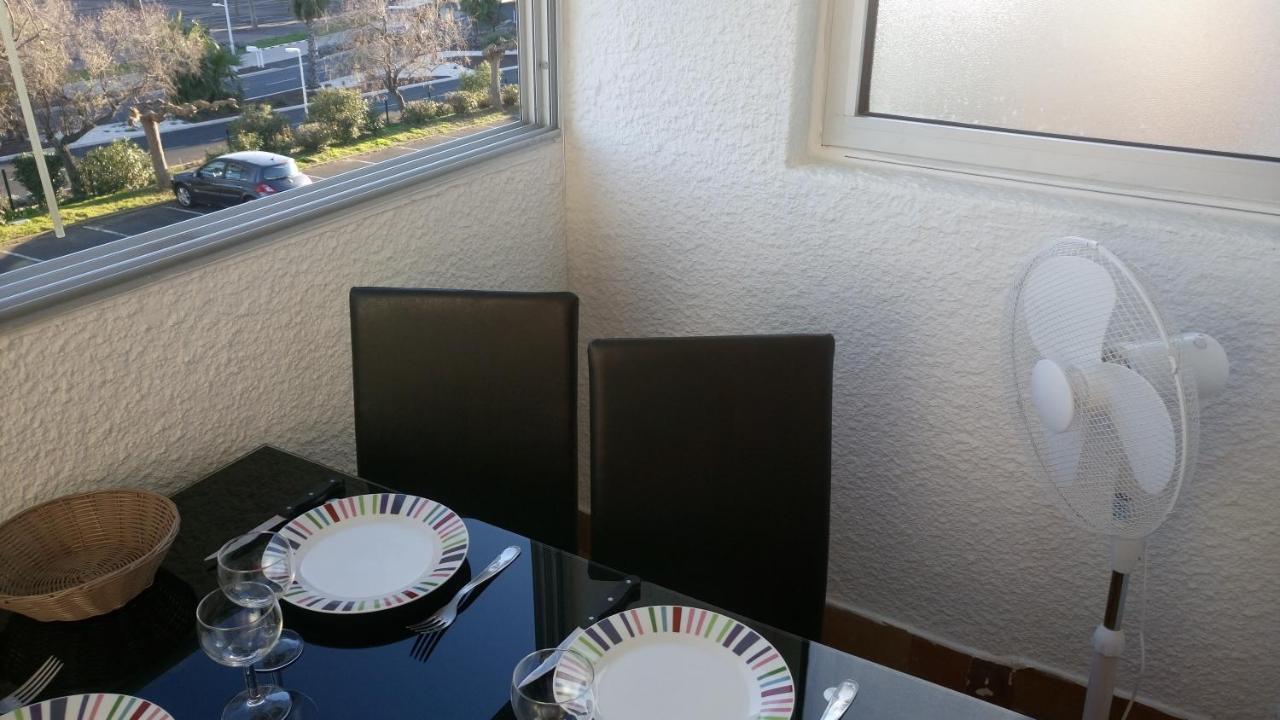 Lara 3 - T2 Loggia Piscine 2 Lits Doubles Parking Pres Du Centre-Port Et Ile Loisirs Appartement Agde Buitenkant foto